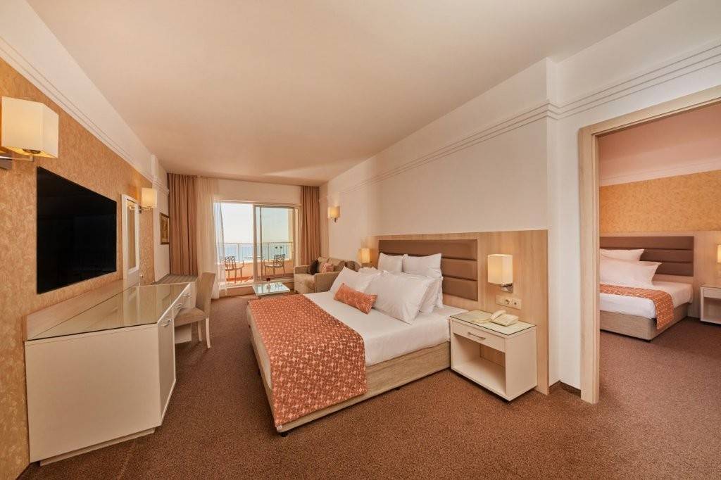 Dreams Sunny Beach Resort & Spa