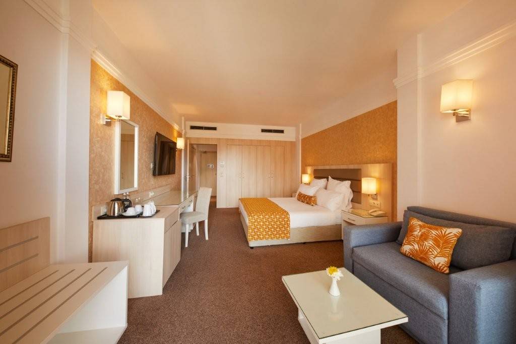 Dreams Sunny Beach Resort & Spa