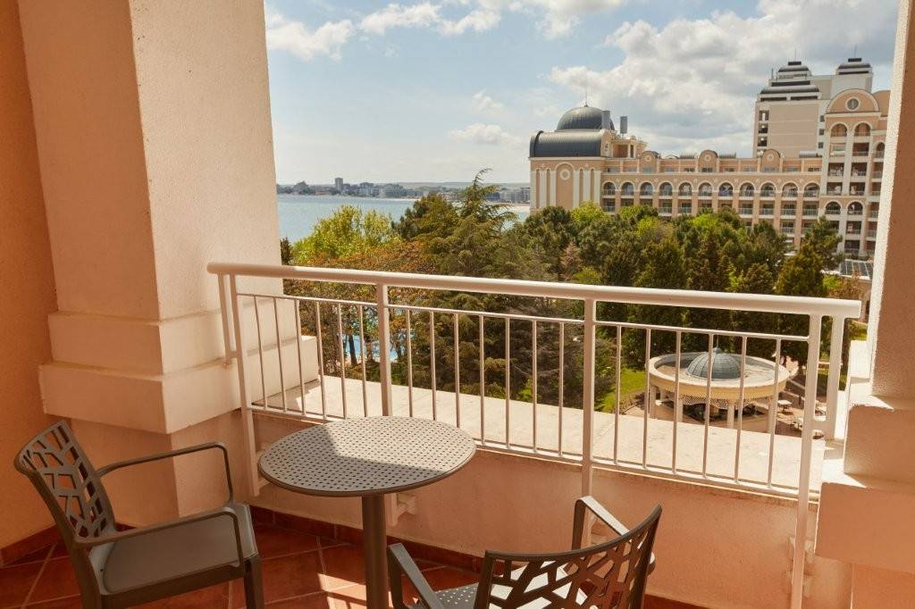 Dreams Sunny Beach Resort & Spa