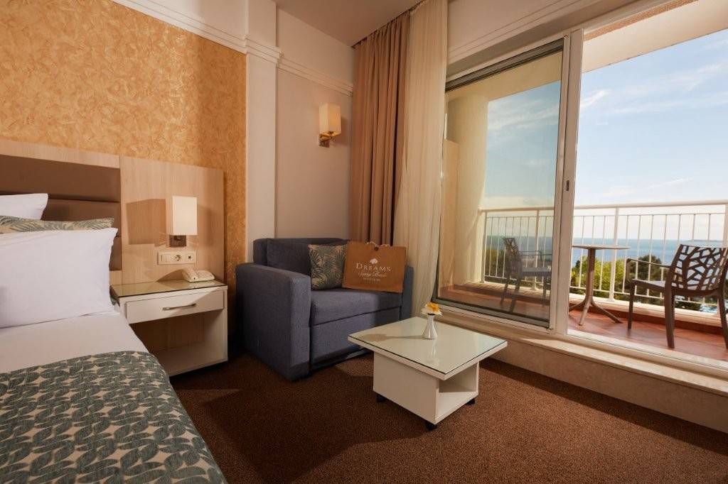 Dreams Sunny Beach Resort & Spa