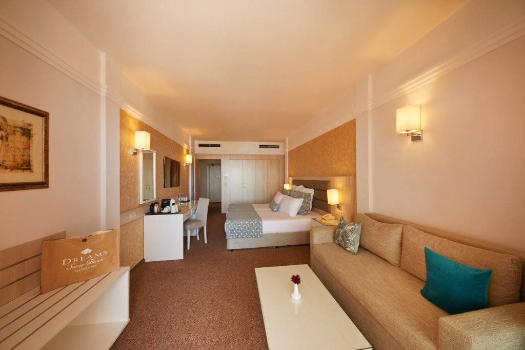 Dreams Sunny Beach Resort & Spa