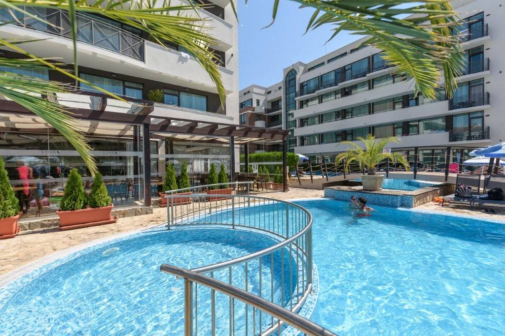 Lion Sunny Beach Hotel