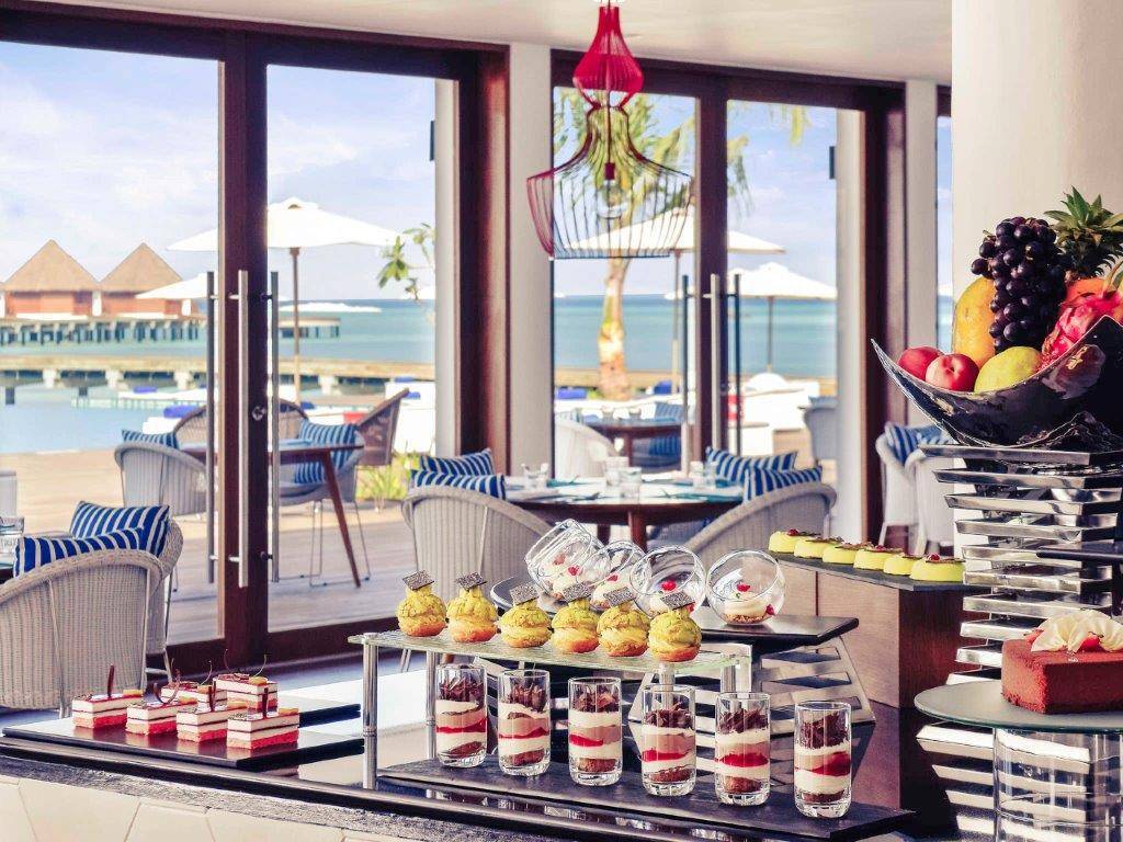 Mercure Maldives Kooddoo Resort