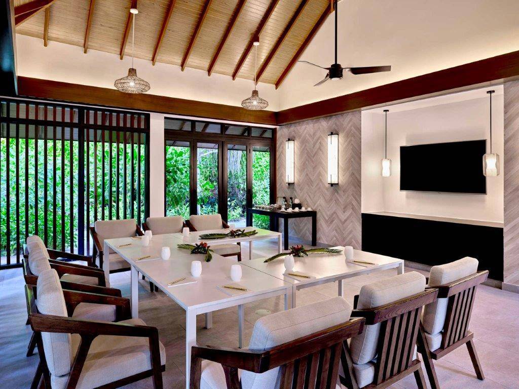 Pullman Maldives Maamutaa Resort