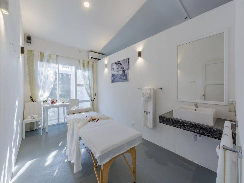 Sandies Bathala Maldives