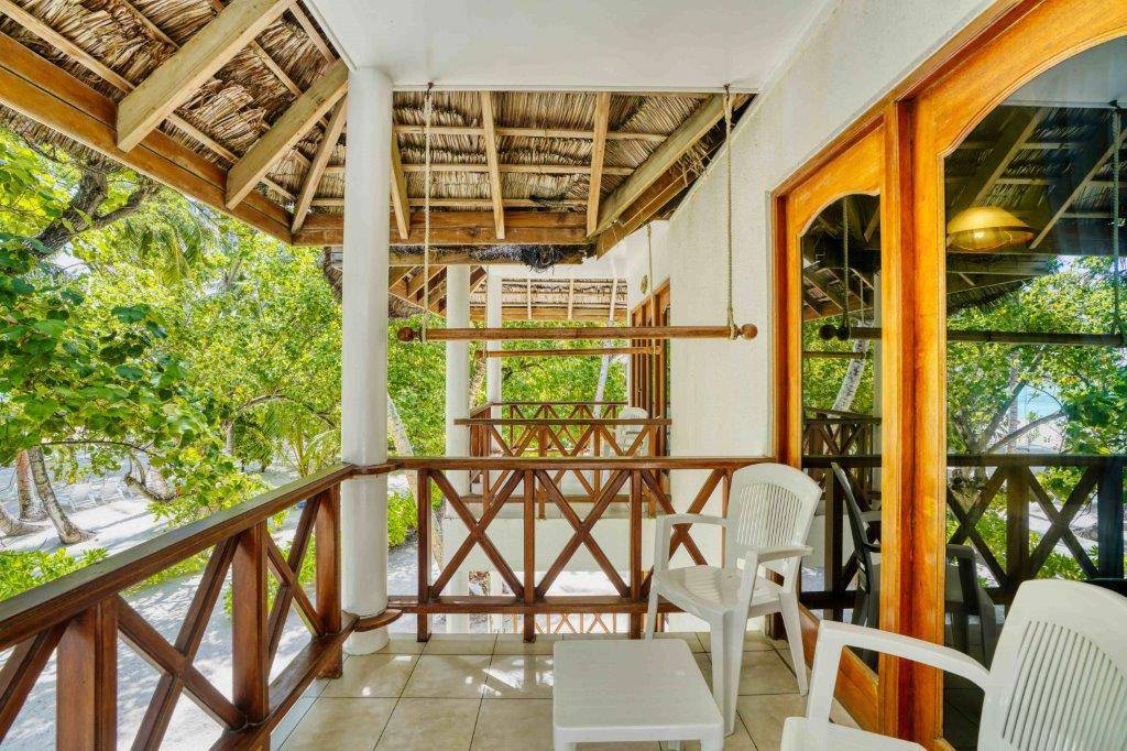 Fihalhohi Island Resort