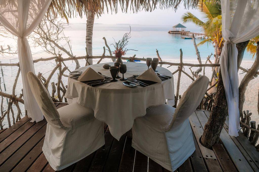 Adaaran Select Meedhupparu