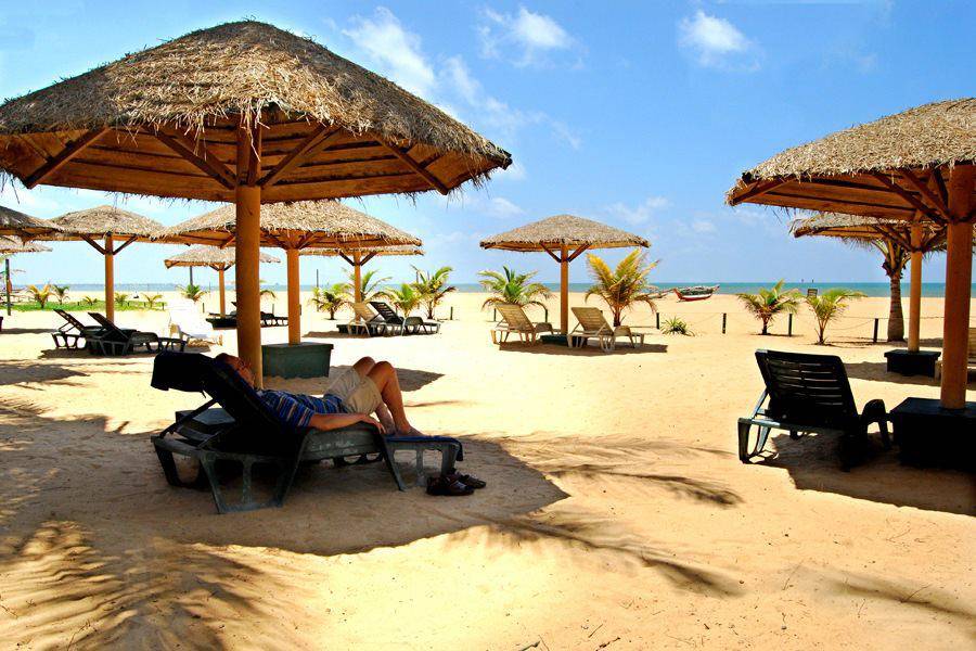 Goldi Sands Goldi Sands