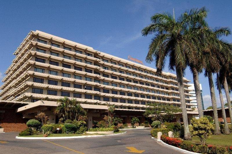 Cinnamon Lakeside Colombo Cinnamon Lakeside Colombo