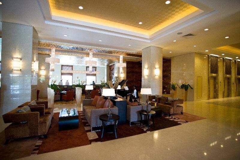 Cinnamon Lakeside Colombo Cinnamon Lakeside Colombo