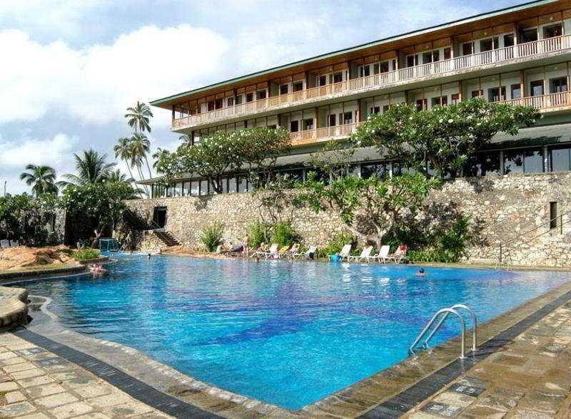 Cinnamon Bentota Beach