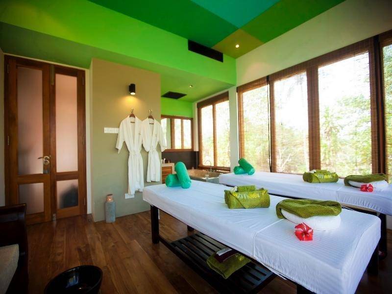 Cinnamon Bentota Beach