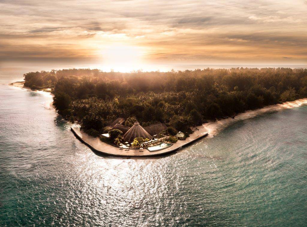 Denis Private Island