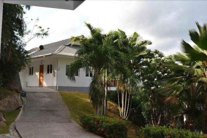 Sailfish Beach Villas Sailfish Beach Villas