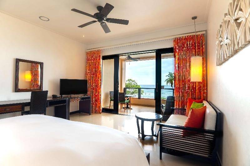 DoubleTree by Hilton Seychelles Allamanda Resort & Spa