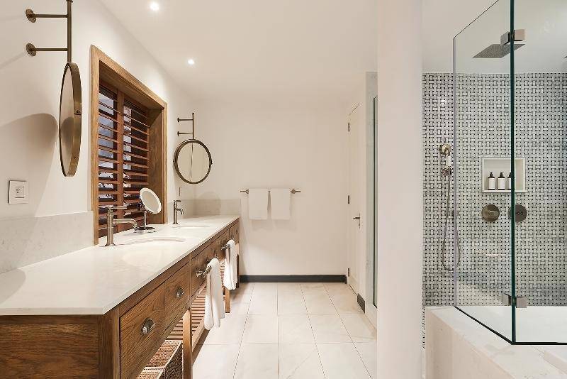 Paradise Cove Boutique Hotel