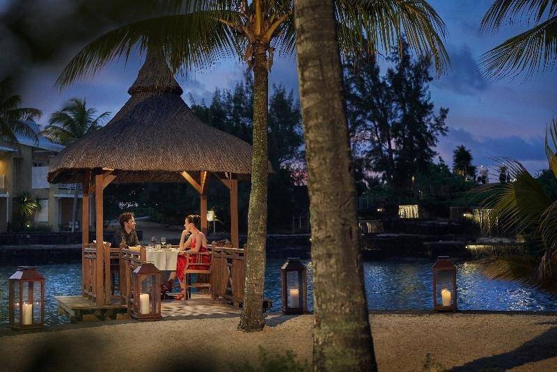 Paradise Cove Boutique Hotel