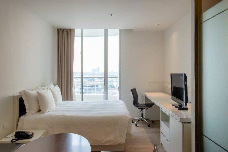 JC Kevin Sathorn Bangkok Hotel