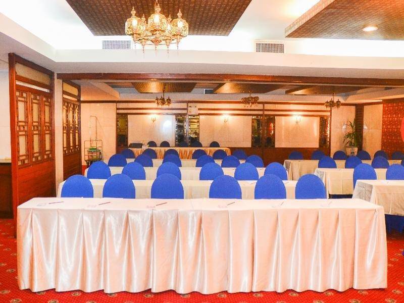 Ambassador Hotel Bangkok