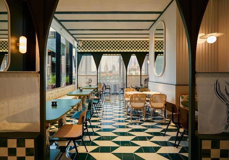 The Standard Bangkok Mahanakhon