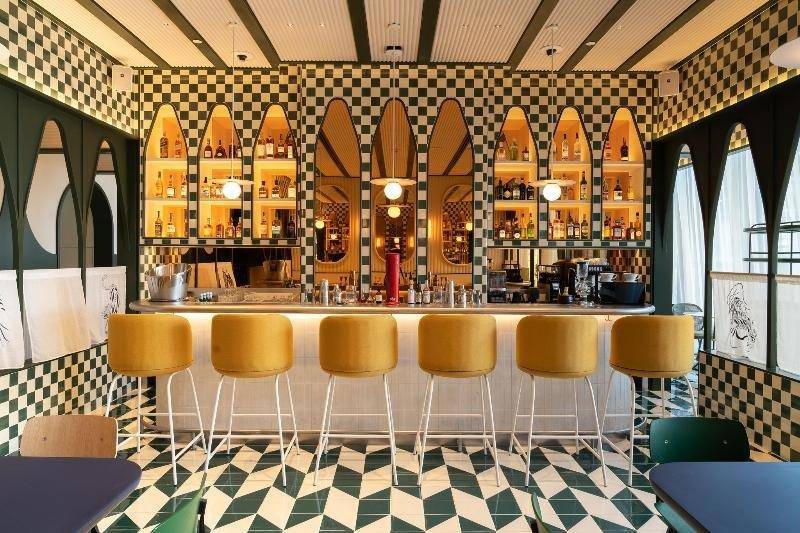 The Standard Bangkok Mahanakhon