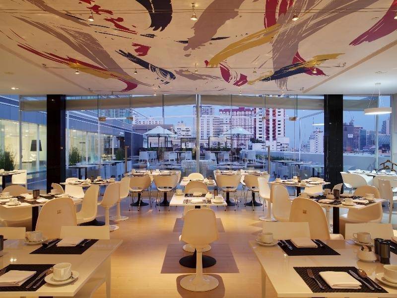 Centara Watergate Pavilion Hotel Bangkok