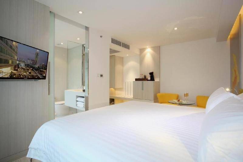 Centara Watergate Pavilion Hotel Bangkok