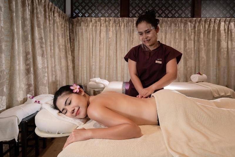 Thavorn Beach Village Resort