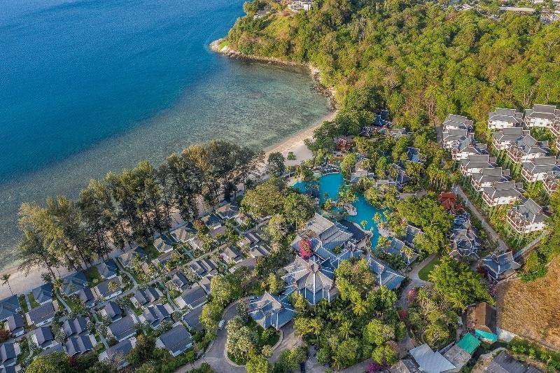 Thavorn Beach Village Resort