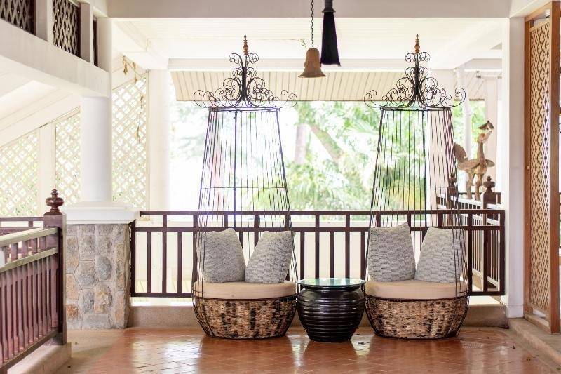 Thavorn Beach Village Resort