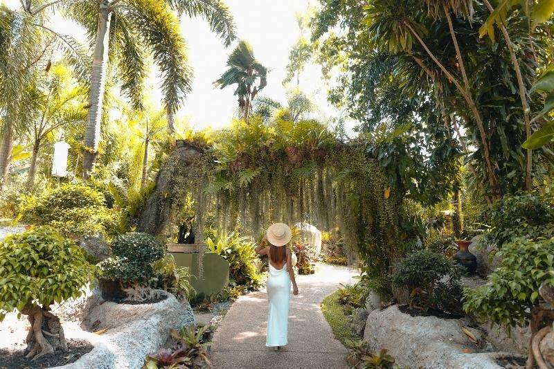 Thavorn Beach Village Resort