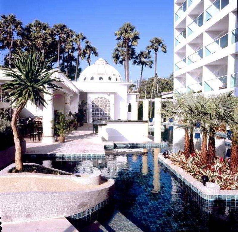 Chanalai Romantica Resort