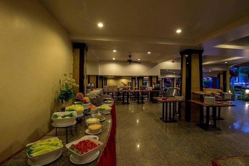 Chanalai Flora Resort