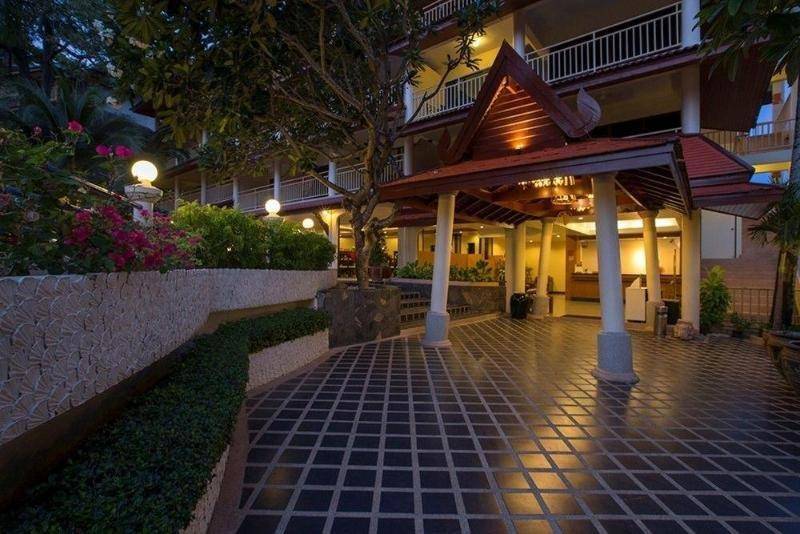 Chanalai Flora Resort