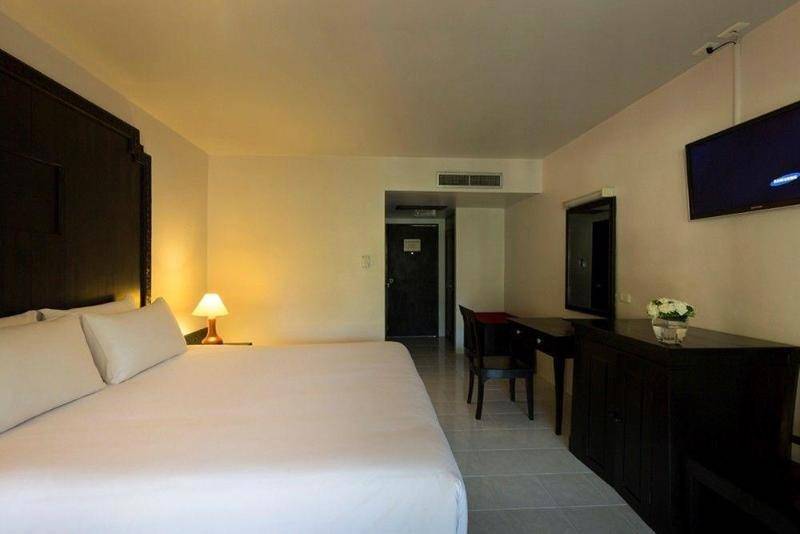 Chanalai Flora Resort