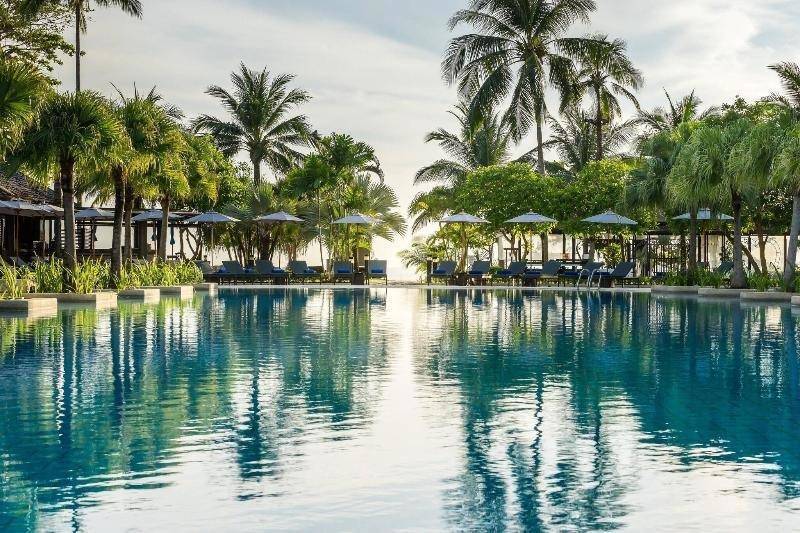 Phuket Marriott Resort & Spa, Merlin Beach