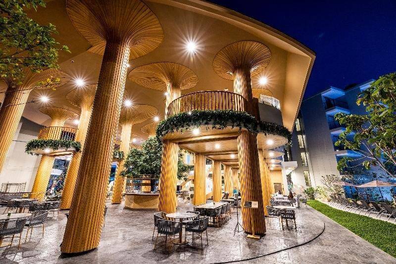 Phuket Emerald Beach Resort