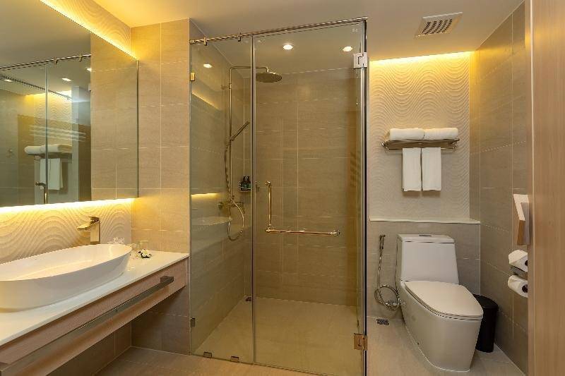 Phuket Emerald Beach Resort