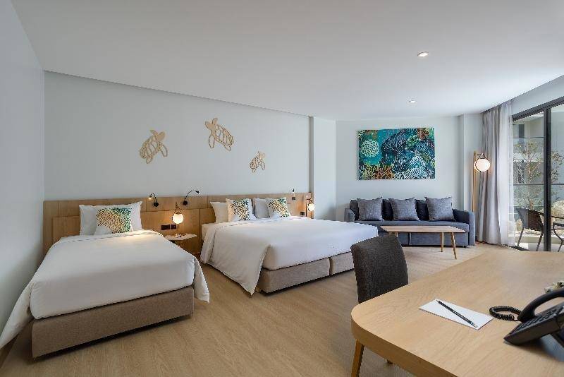 Phuket Emerald Beach Resort