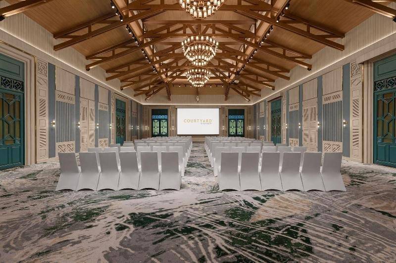 Courtyard by Marriott Patong Beach