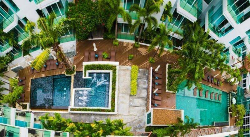 Fishermen's Harbour Urban Resort