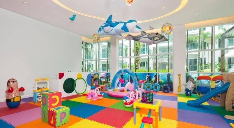 Fishermen's Harbour Urban Resort