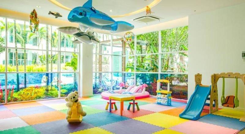 Fishermen's Harbour Urban Resort