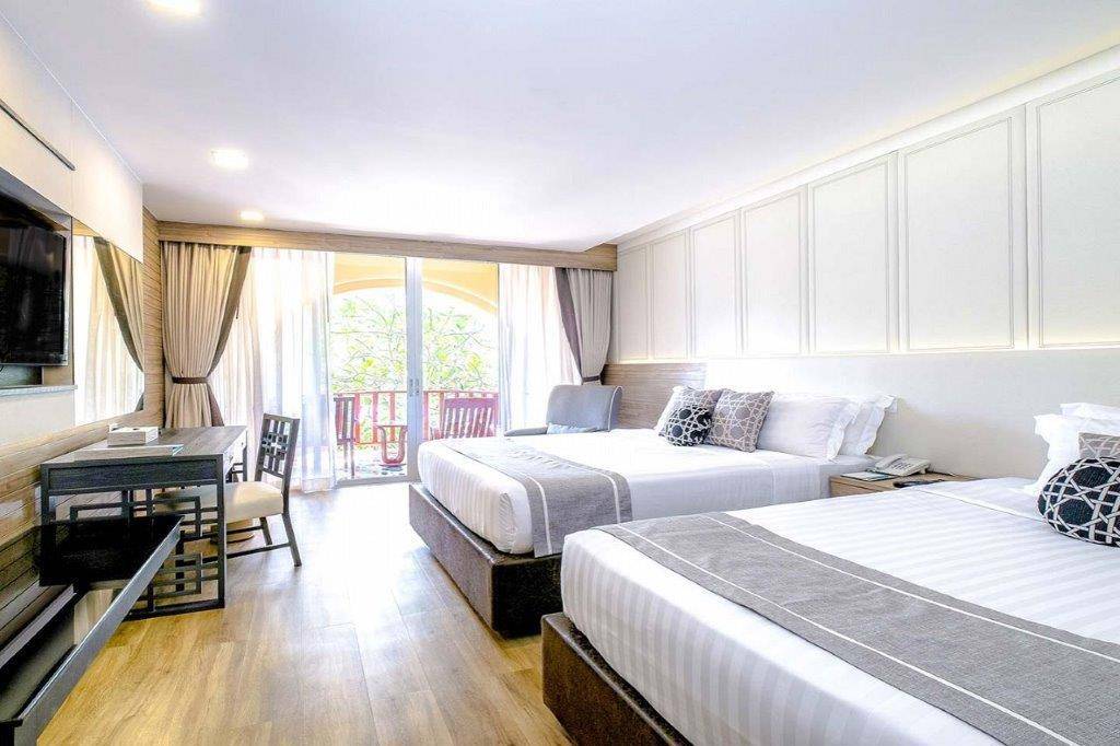 Phuket Graceland Resort & Spa