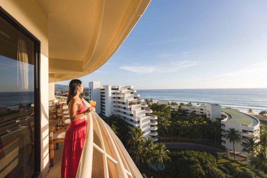 Pullman Phuket Karon Beach Resort