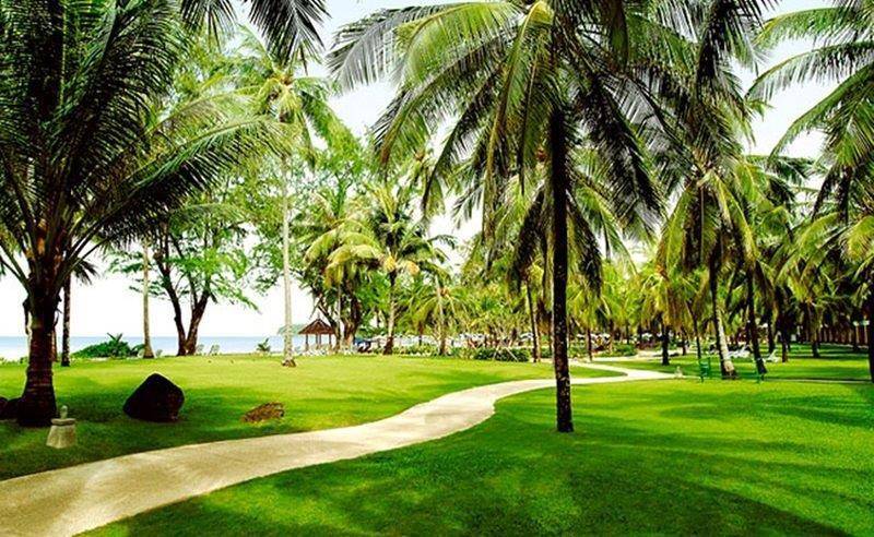 Katathani Phuket Beach Resort