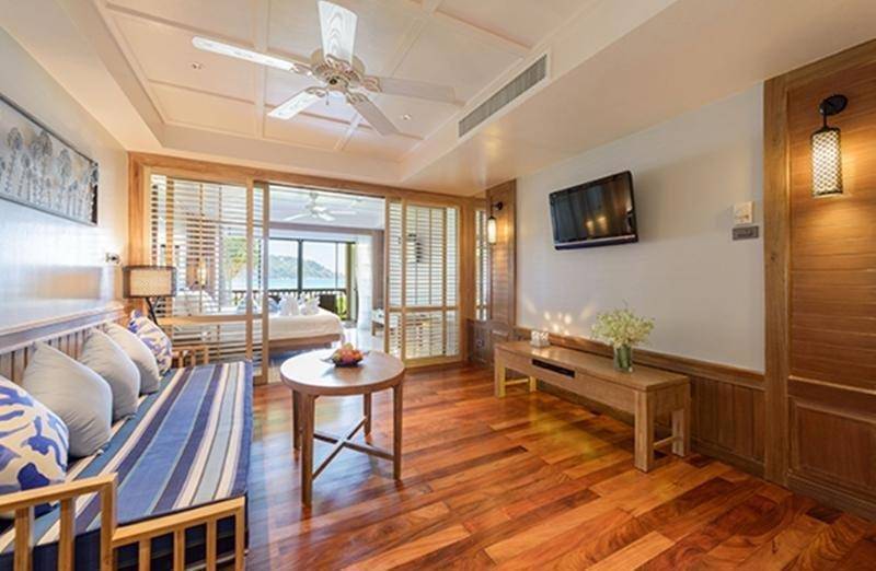 Katathani Phuket Beach Resort