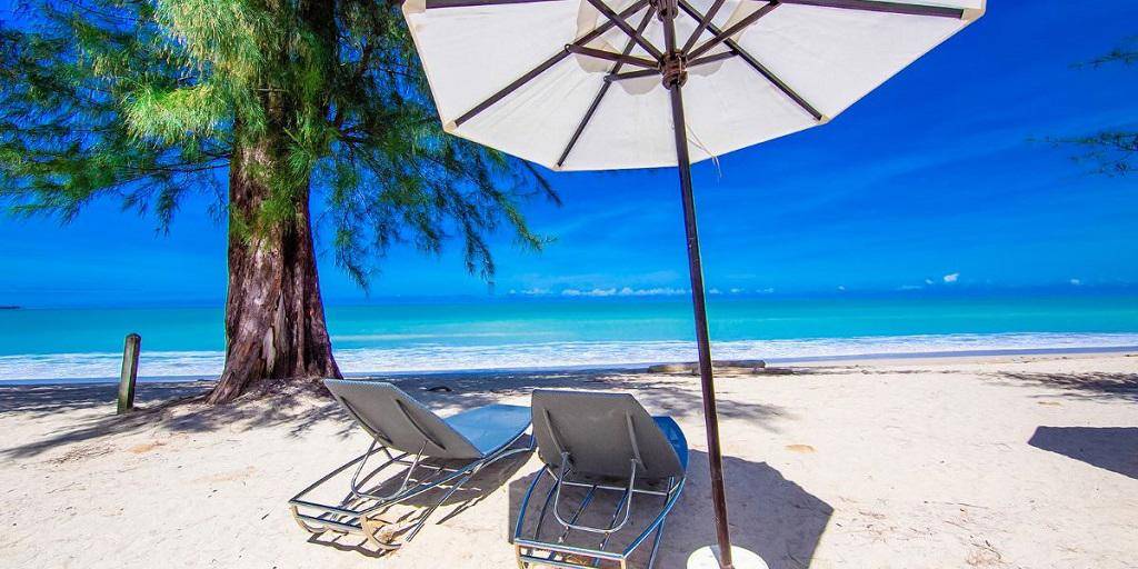 Graceland Khaolak Beach Resort