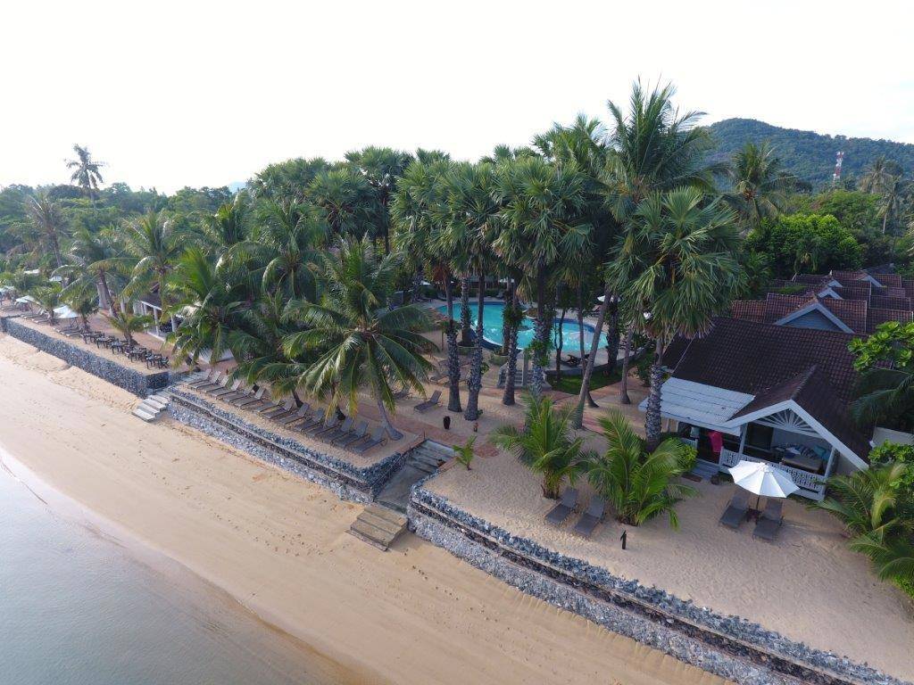 Paradise Beach Resort