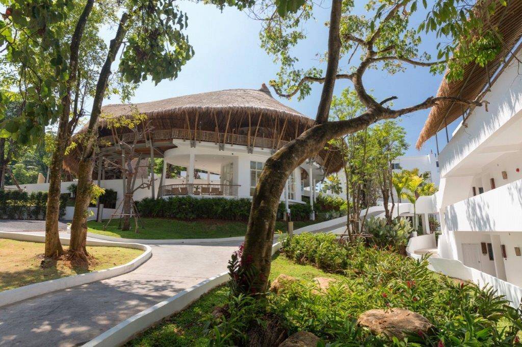 Eden Beach Resort & Spa